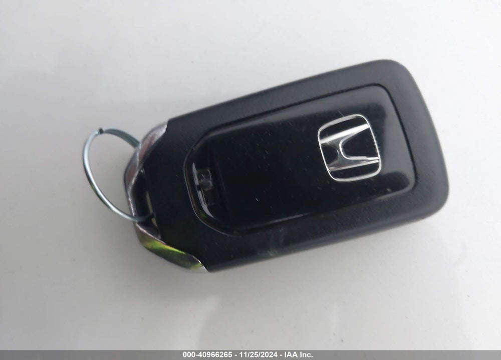 2018 HONDA ACCORD VIN: 1HGCV1F32JA156477