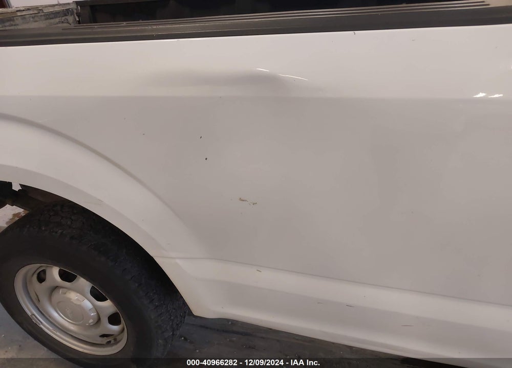 2017 FORD F-150 XL VIN: 1FTMF1C86HKD20141