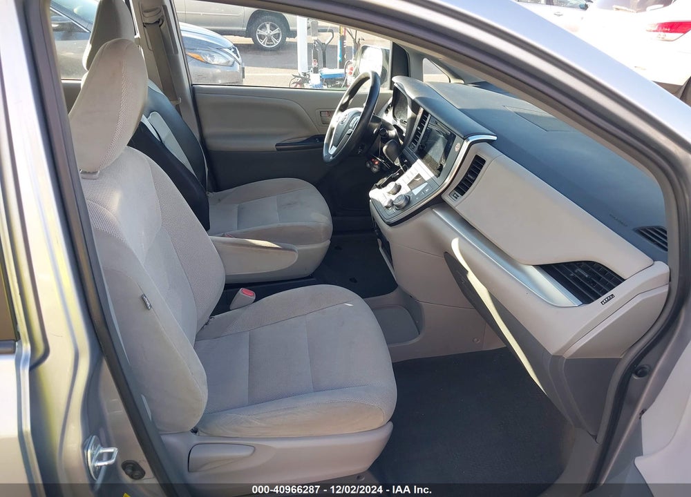 2017 TOYOTA SIENNA L 7 PASSENGER VIN: 5TDZZ3DC5HS799625