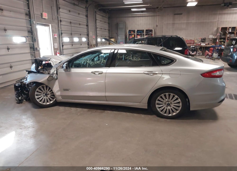 2014 FORD FUSION ENERGI SE LUXURY VIN: 3FA6P0PU5ER266223