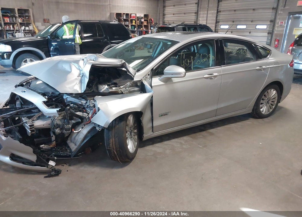 2014 FORD FUSION ENERGI SE LUXURY VIN: 3FA6P0PU5ER266223