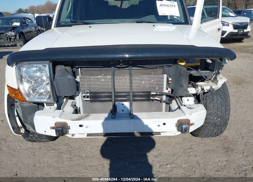 2007 JEEP COMMANDER SPORT VIN: 1J8HG48P87C672459