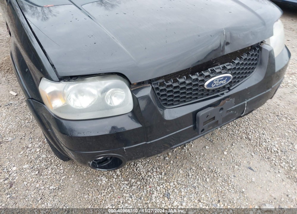 2005 FORD ESCAPE LIMITED VIN: 1FMYU94175KD62896