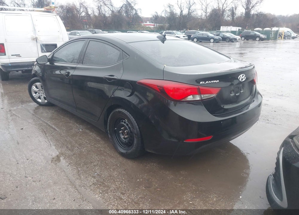 2016 HYUNDAI ELANTRA SE VIN: 5NPDH4AE6GH750012