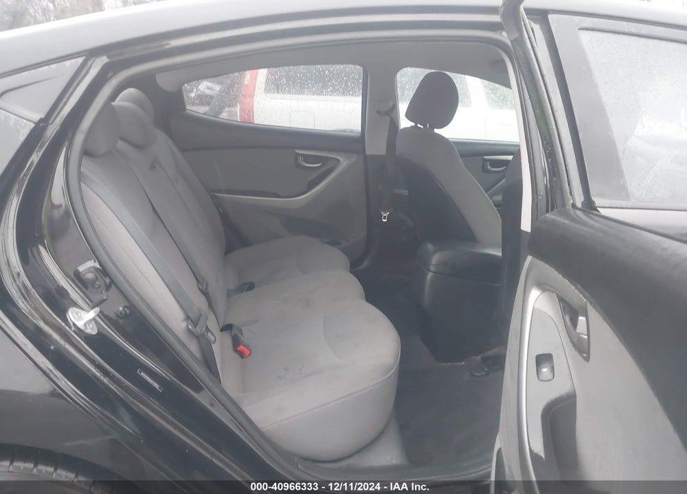 2016 HYUNDAI ELANTRA SE VIN: 5NPDH4AE6GH750012