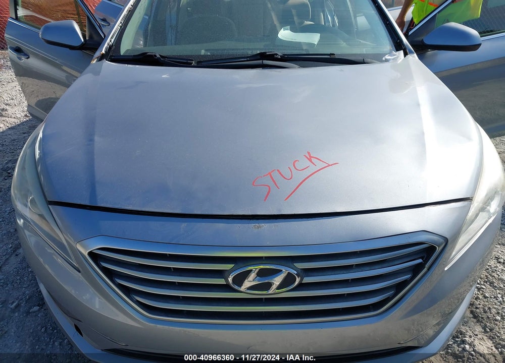 2015 HYUNDAI SONATA SE VIN: 5NPE24AF5FH163071