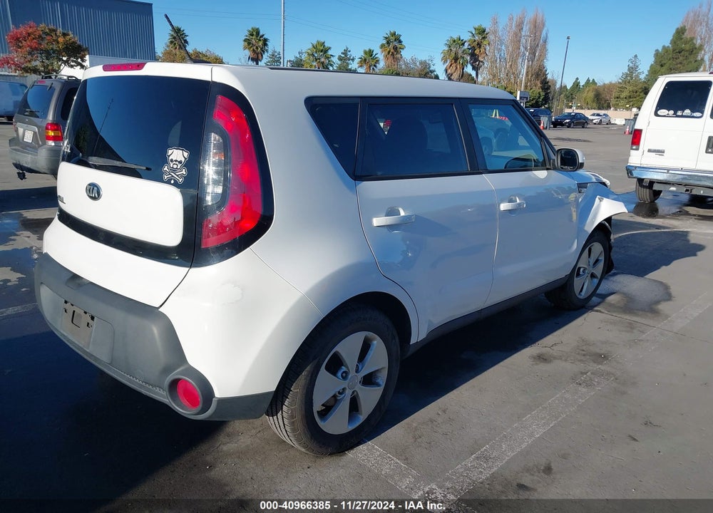 2014 KIA SOUL VIN: KNDJN2A2XE7074171