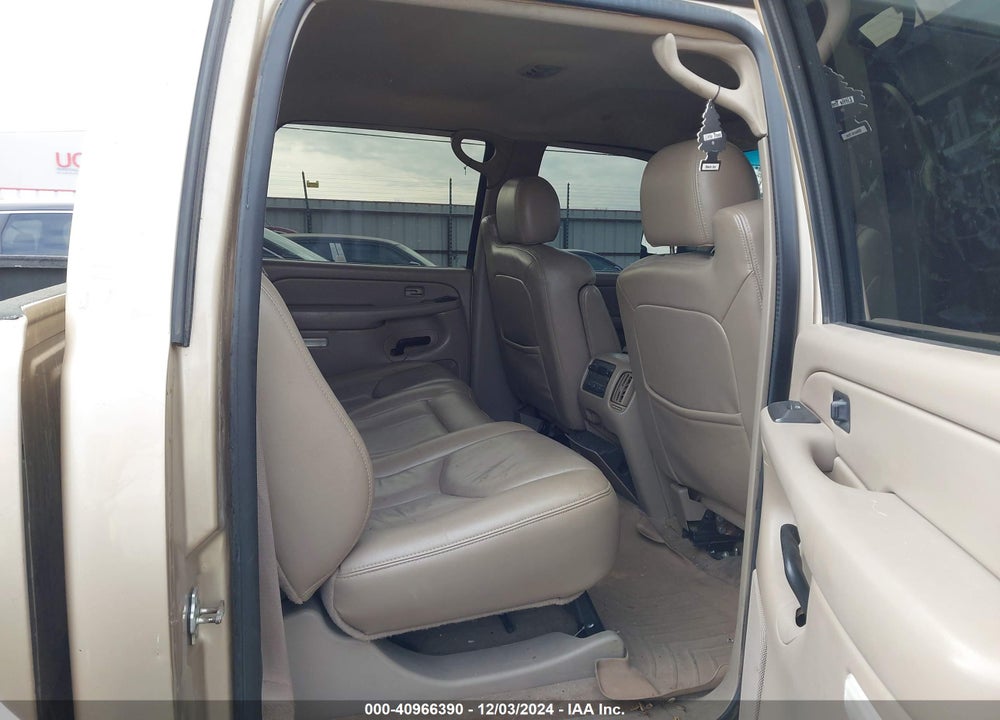 2005 GMC SIERRA 2500HD SLT VIN: 1GTHK23245F824142