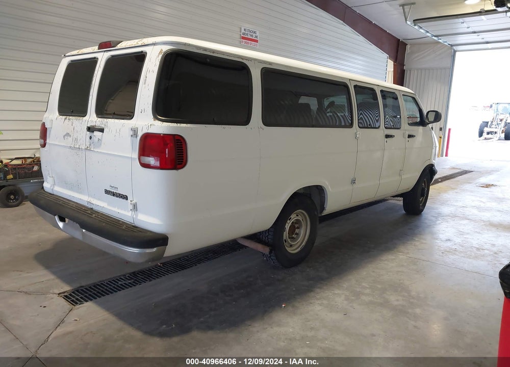1998 DODGE RAM WAGON 3500 VALUE VIN: 2B5WB35ZXWK139906