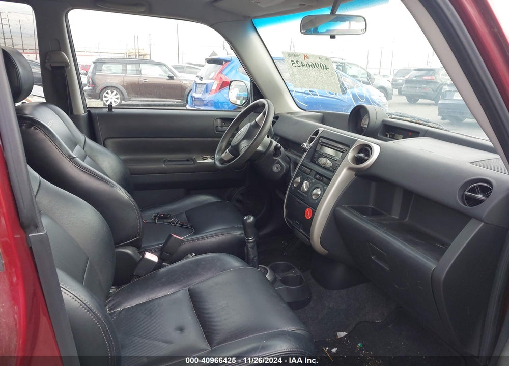 2006 SCION XB VIN: JTLKT334864118044