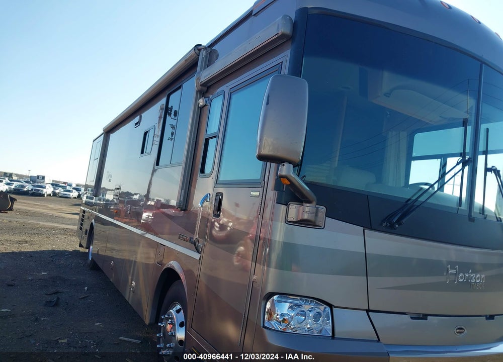 2005 FREIGHTLINER CHASSIS X LINE MOTOR HOME VIN: 4UZACKDC95CV88204