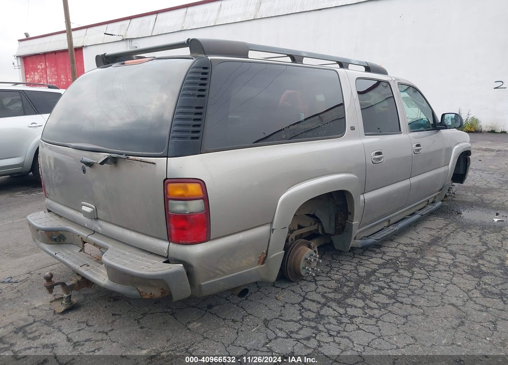 2002 CHEVROLET SUBURBAN 1500 Z71 VIN: 3GNFK16T02G352092