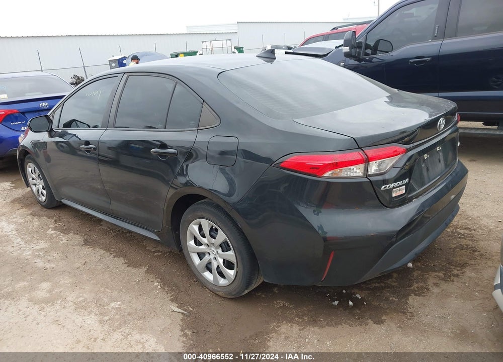 2022 TOYOTA COROLLA LE VIN: 5YFEPMAE4NP306960