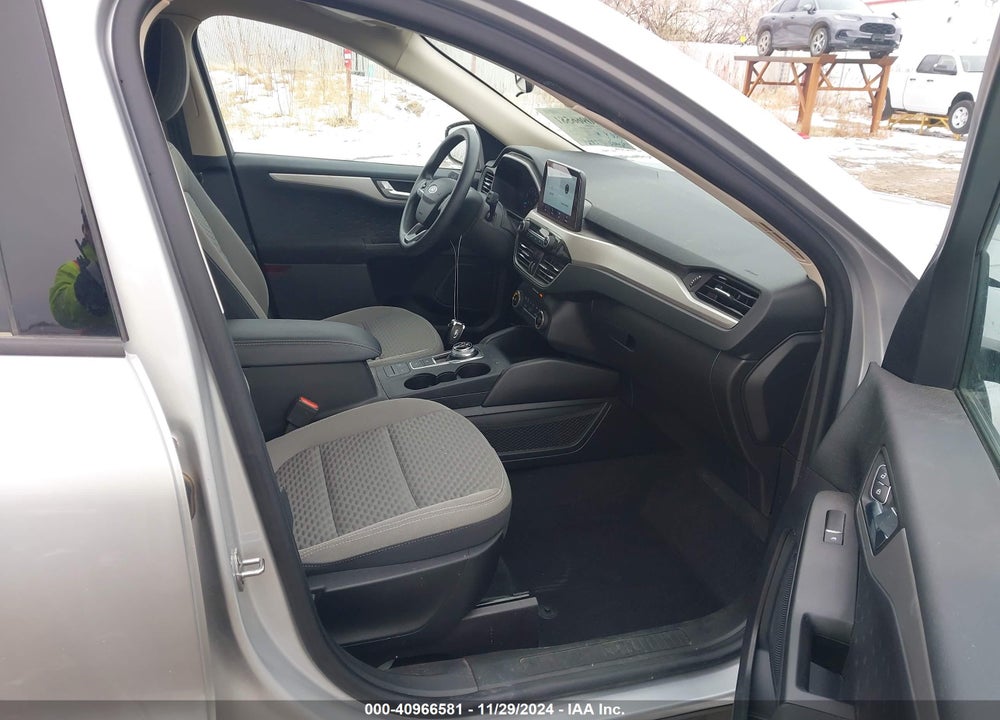 2020 FORD ESCAPE SE VIN: 1FMCU9G69LUB00073