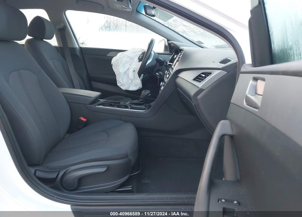 2019 HYUNDAI SONATA SE VIN: 5NPE24AF7KH811357