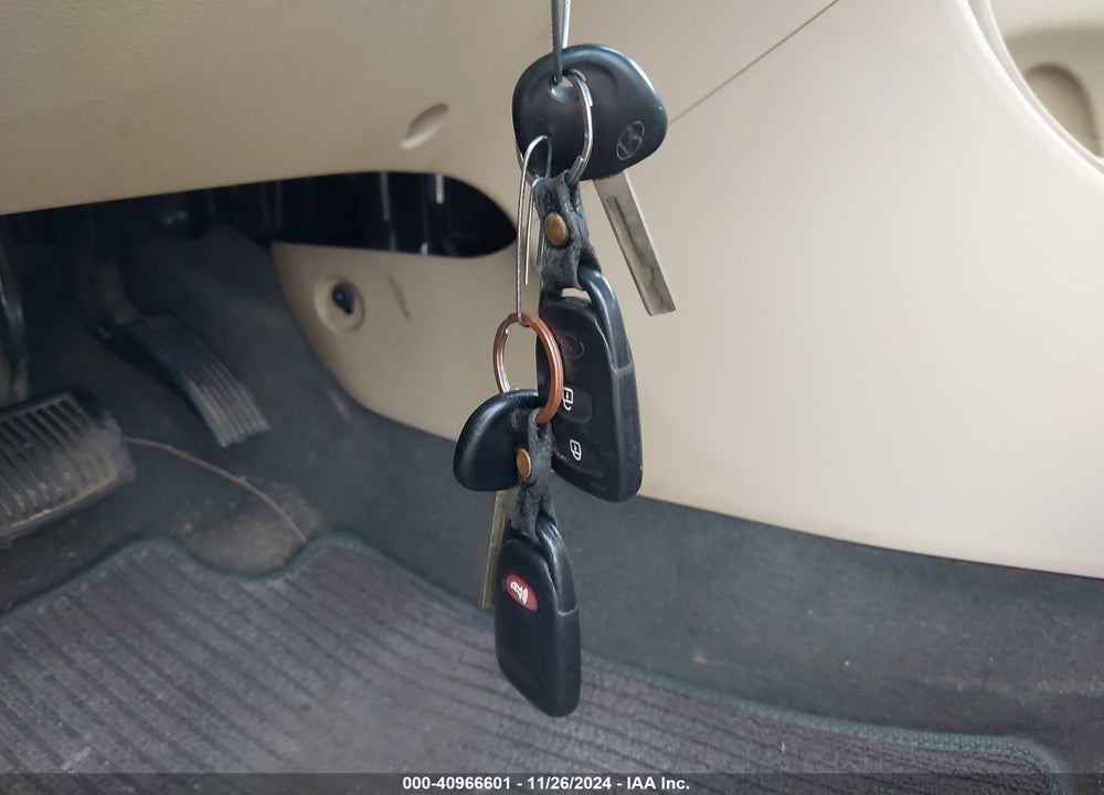 2013 HYUNDAI ACCENT GLS VIN: KMHCT4AE0DU398083