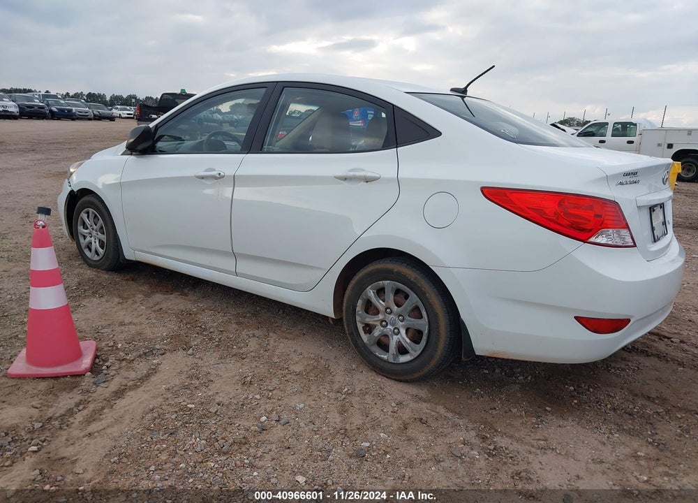 2013 HYUNDAI ACCENT GLS VIN: KMHCT4AE0DU398083