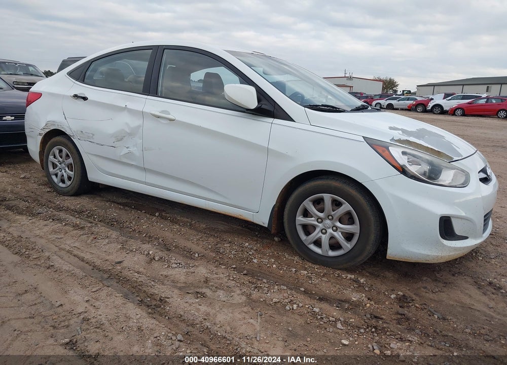 2013 HYUNDAI ACCENT GLS VIN: KMHCT4AE0DU398083