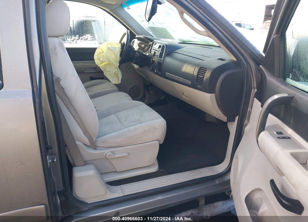 2007 CHEVROLET SILVERADO 1500 LT1 VIN: 2GCEC19J171715608