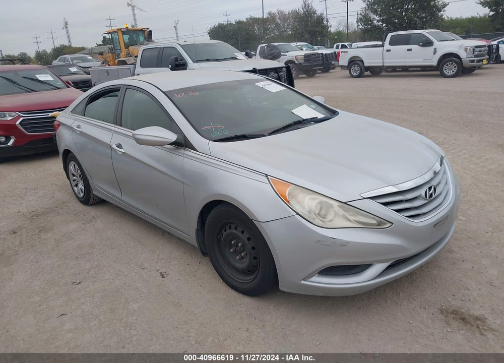 2013 HYUNDAI SONATA GLS VIN: 5NPEB4AC9DH527754