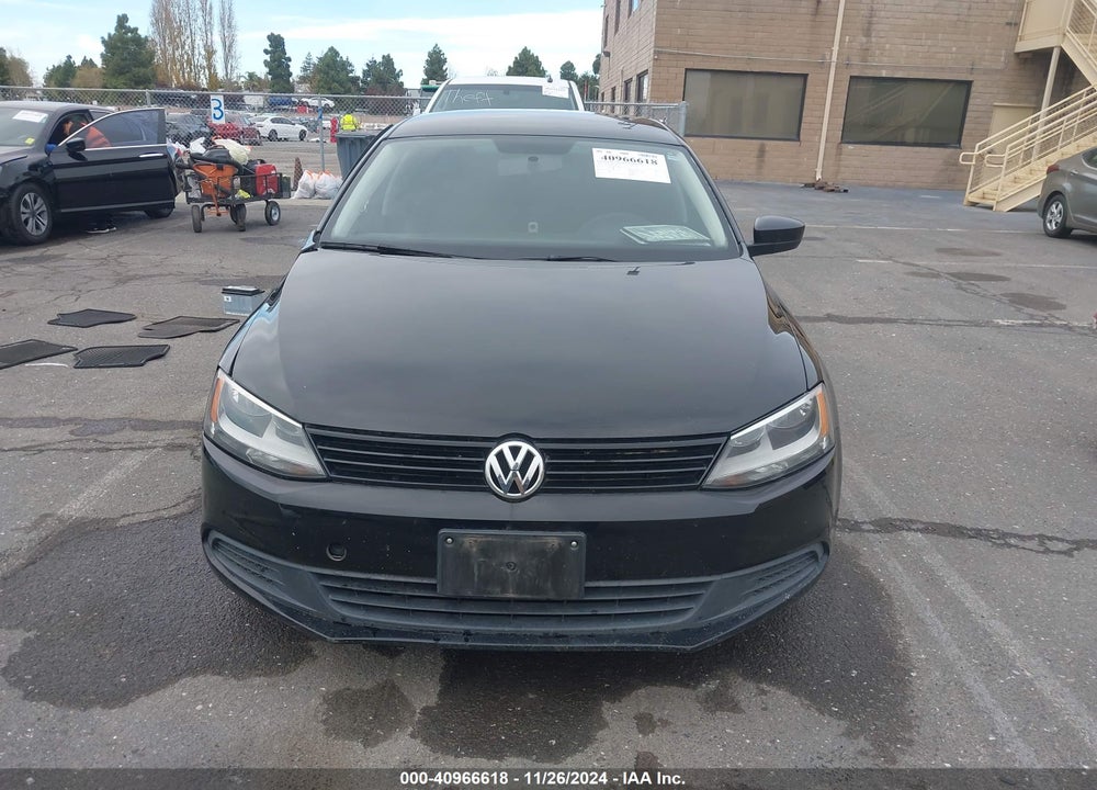 2014 VOLKSWAGEN JETTA 2.0L S VIN: 3VW2K7AJ1EM330685