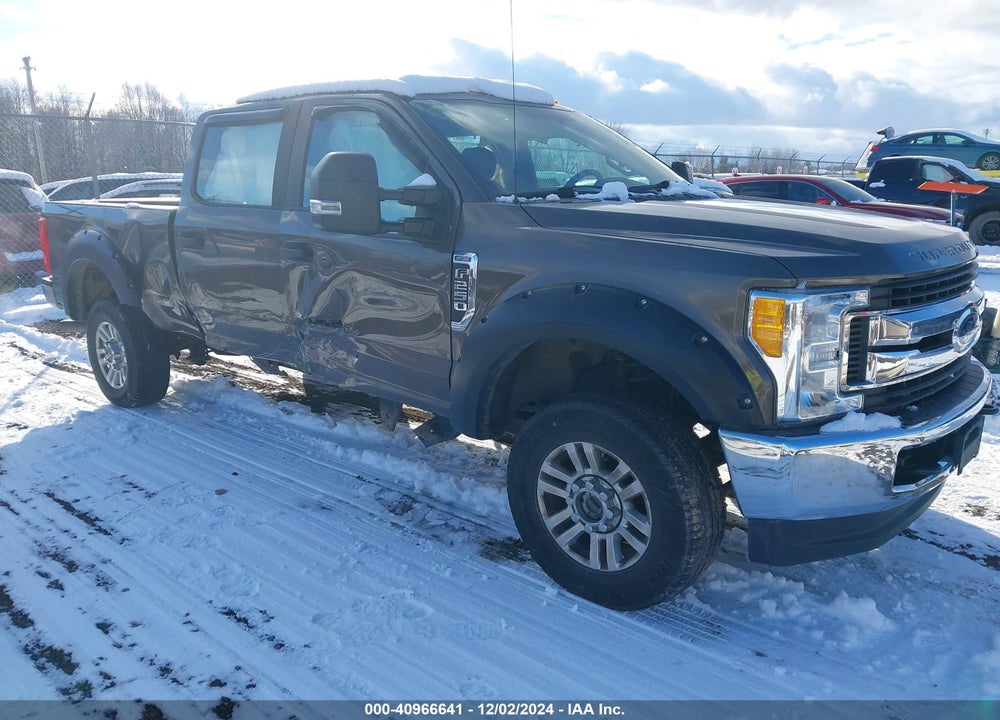 2017 FORD F-250 XL VIN: 1FT7W2B67HEE69238