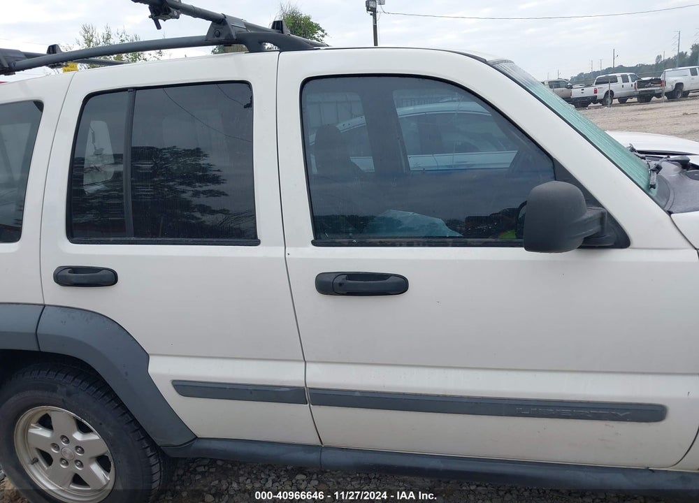 2005 JEEP LIBERTY SPORT VIN: 1J4GK48K95W511307
