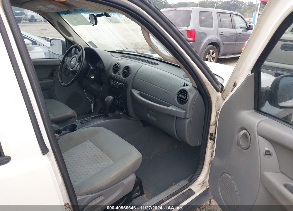 2005 JEEP LIBERTY SPORT VIN: 1J4GK48K95W511307