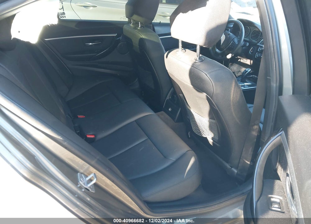 2018 BMW 330I VIN: WBA8B9C50JEE82126