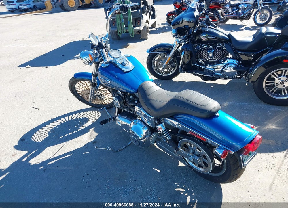 2006 HARLEY-DAVIDSON FXDWGI VIN: 1HD1GP1166K311167