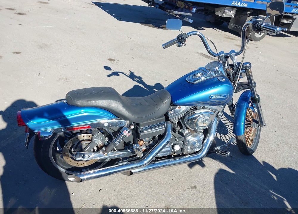 2006 HARLEY-DAVIDSON FXDWGI VIN: 1HD1GP1166K311167