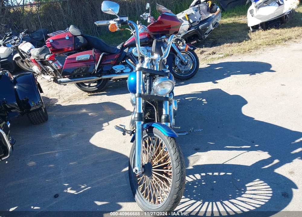 2006 HARLEY-DAVIDSON FXDWGI VIN: 1HD1GP1166K311167
