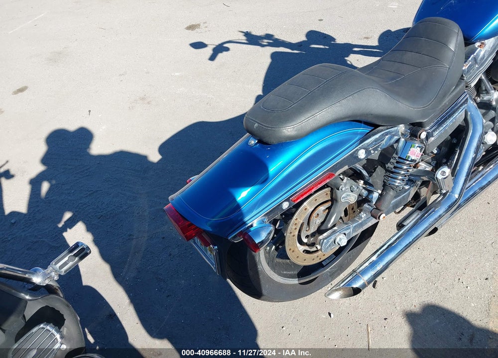 2006 HARLEY-DAVIDSON FXDWGI VIN: 1HD1GP1166K311167