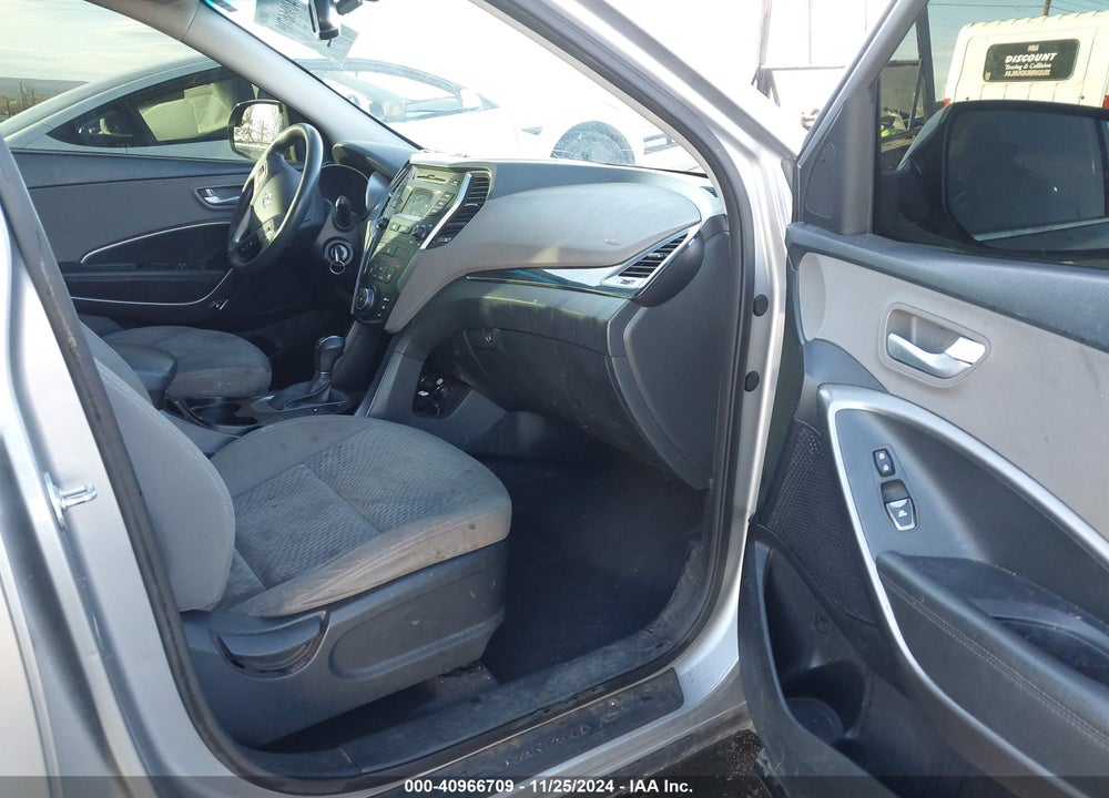 2016 HYUNDAI SANTA FE SE VIN: KM8SM4HF9GU163516