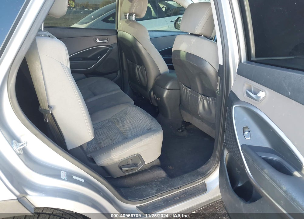 2016 HYUNDAI SANTA FE SE VIN: KM8SM4HF9GU163516
