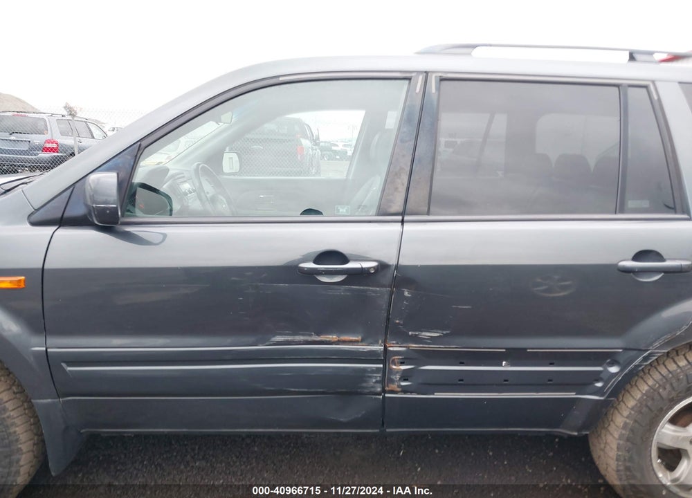 2006 HONDA PILOT EX-L VIN: 2HKYF18536H536377