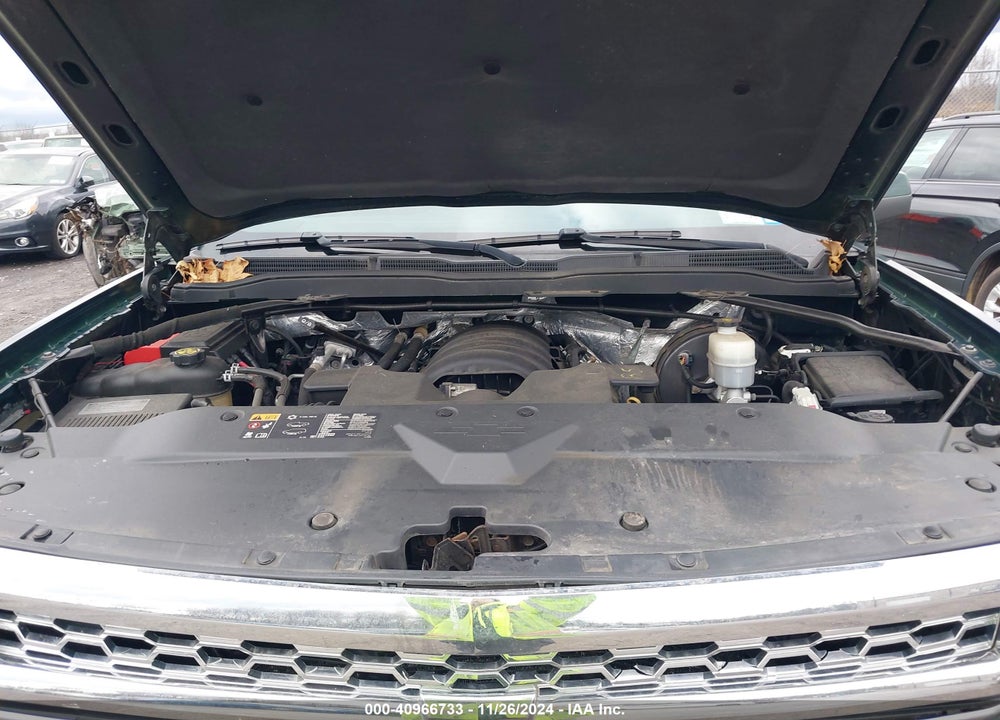 2015 CHEVROLET SILVERADO 1500 1LT VIN: 3GCUKREC8FG404400