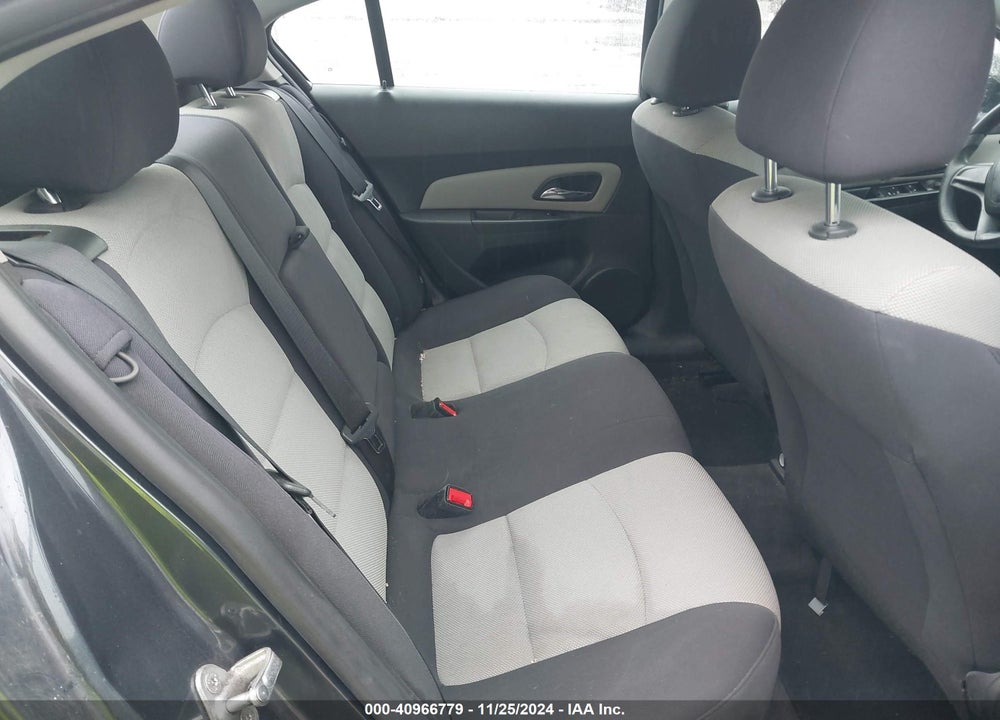 2013 CHEVROLET CRUZE LS AUTO VIN: 1G1PA5SG8D7177372