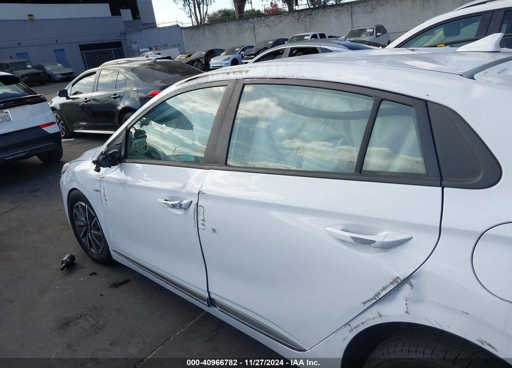 2020 HYUNDAI IONIQ VIN: KMHC75LJ1LU061716