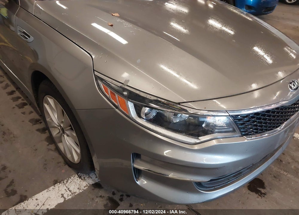 2016 KIA OPTIMA VIN: 5XXGT4L33GG081782
