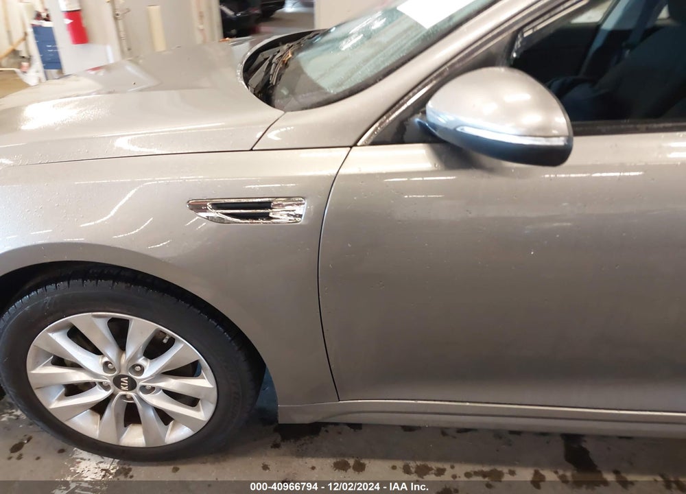 2016 KIA OPTIMA VIN: 5XXGT4L33GG081782