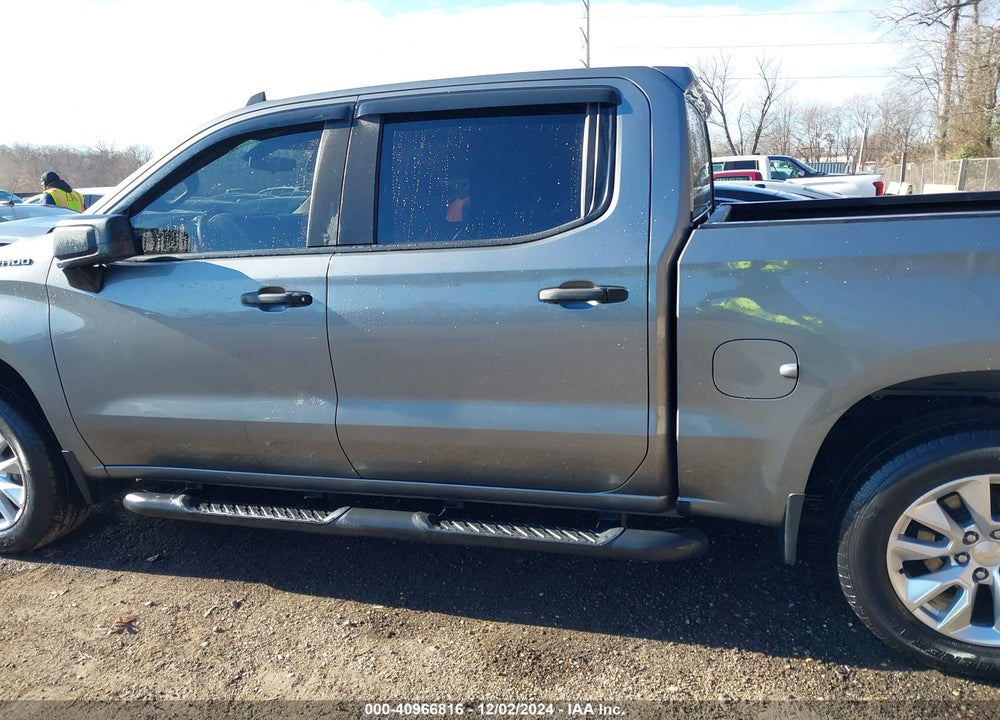 2020 CHEVROLET SILVERADO 1500 4WD SHORT BED CUSTOM VIN: 1GCPYBEH0LZ340475
