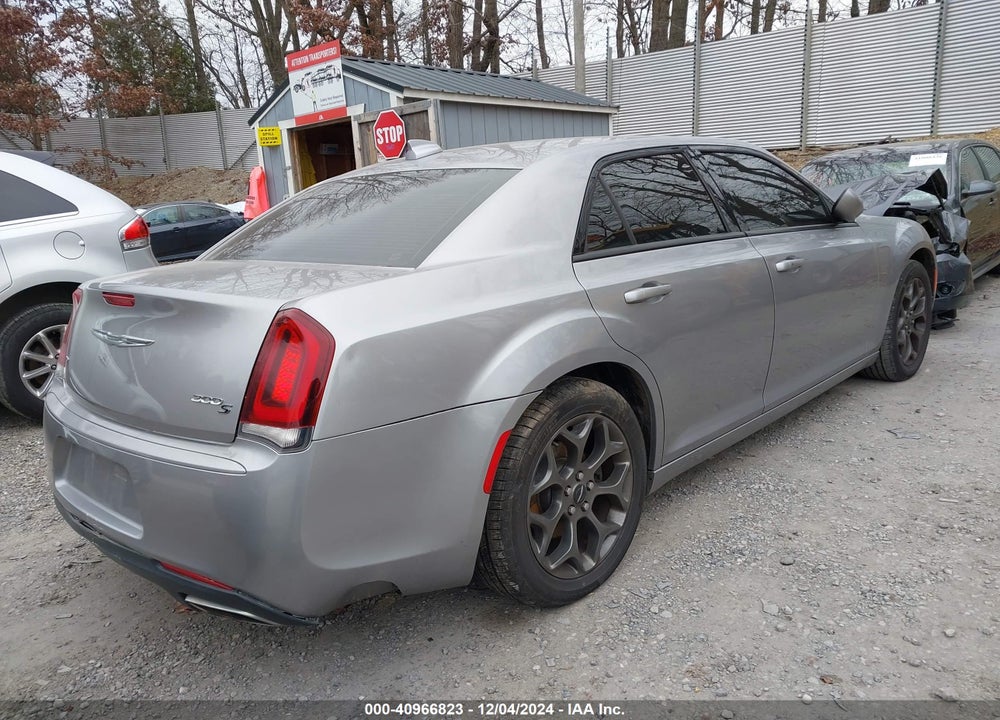 2018 CHRYSLER 300 VIN: 2C3CCAGG3JH267406