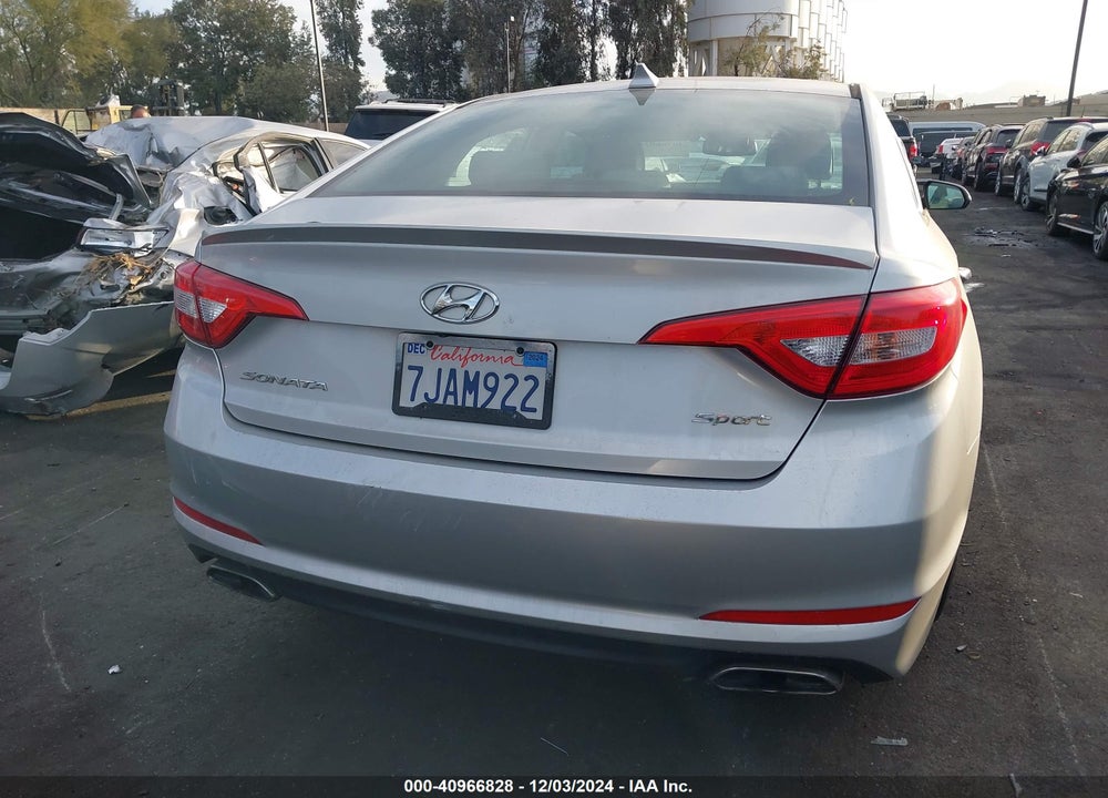 2015 HYUNDAI SONATA SPORT VIN: 5NPE34AF4FH135064