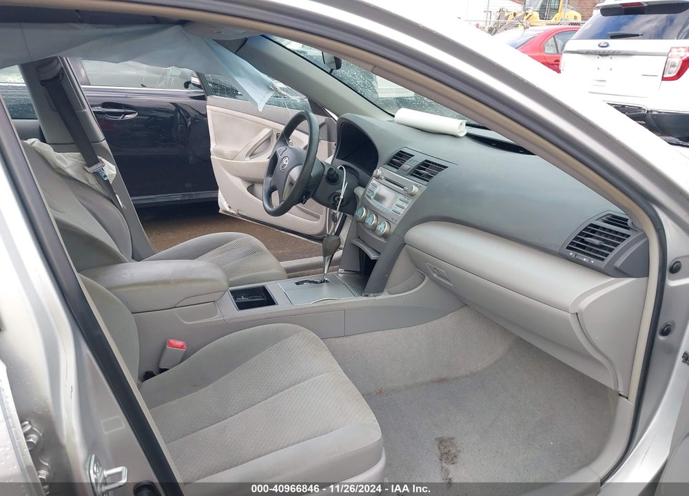 2009 TOYOTA CAMRY LE VIN: 4T1BE46KX9U264855