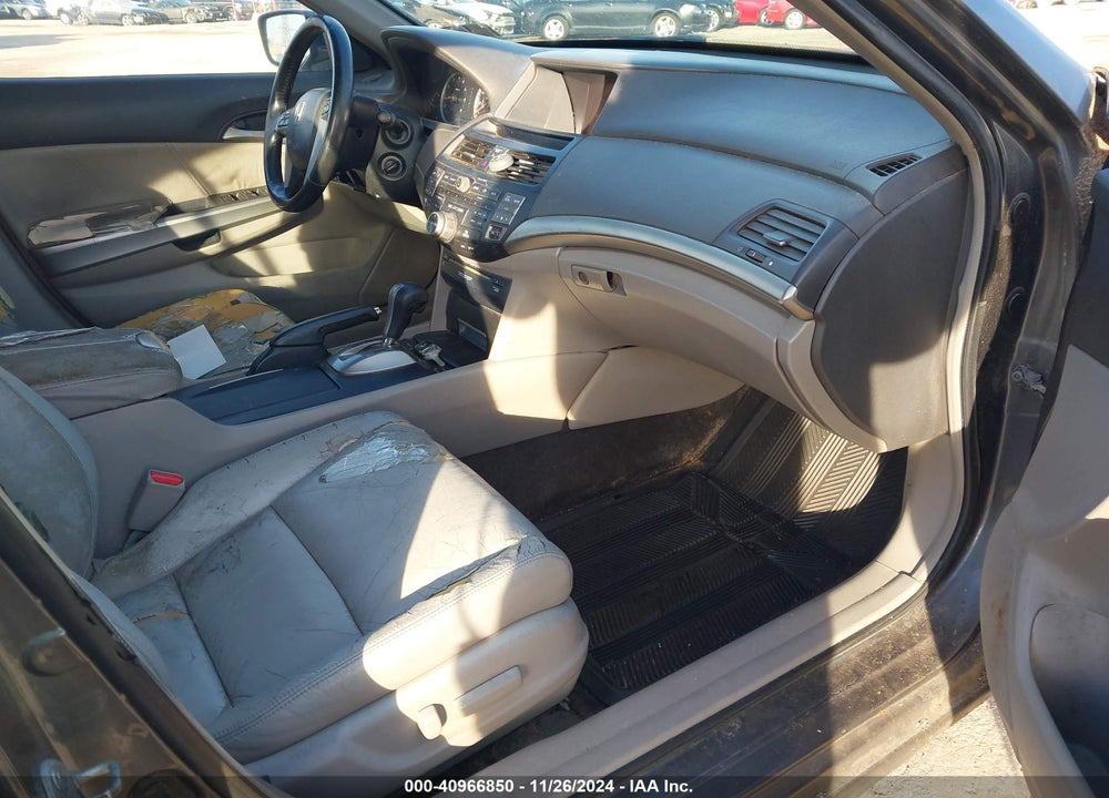 2008 HONDA ACCORD 3.5 EX-L VIN: 1HGCP368X8A047115
