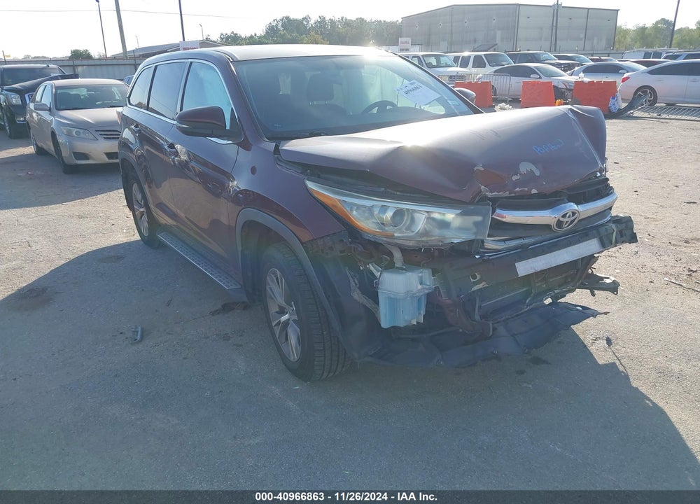 2015 TOYOTA HIGHLANDER LE PLUS V6 VIN: 5TDZKRFH8FS084738