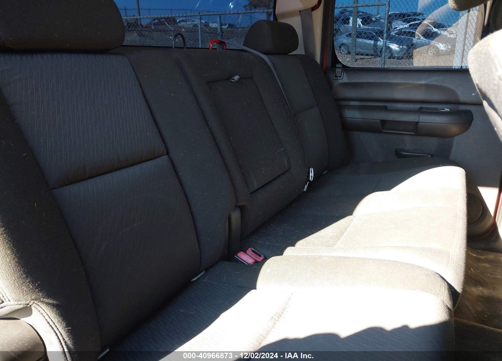 2010 CHEVROLET SILVERADO 1500 LT VIN: 3GCRCSE06AG182044