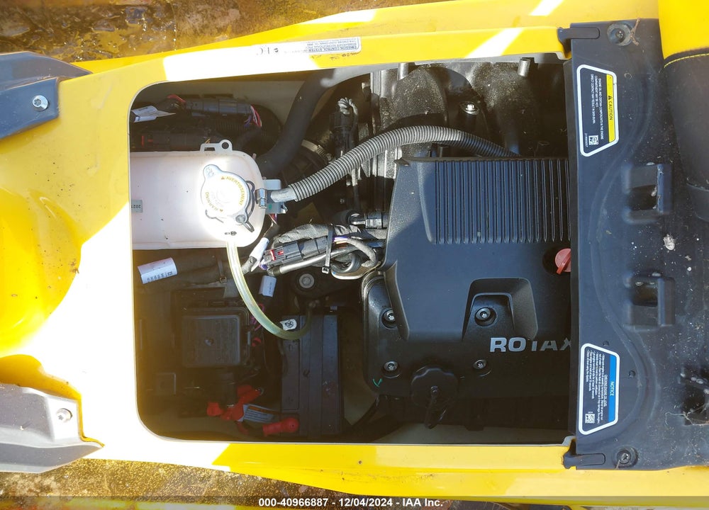 2022 SEADOO JETSKI VIN: YDV35694L122