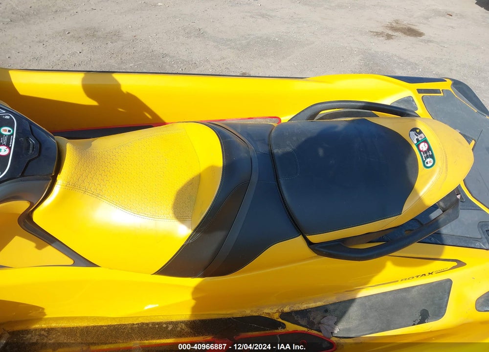 2022 SEADOO JETSKI VIN: YDV35694L122